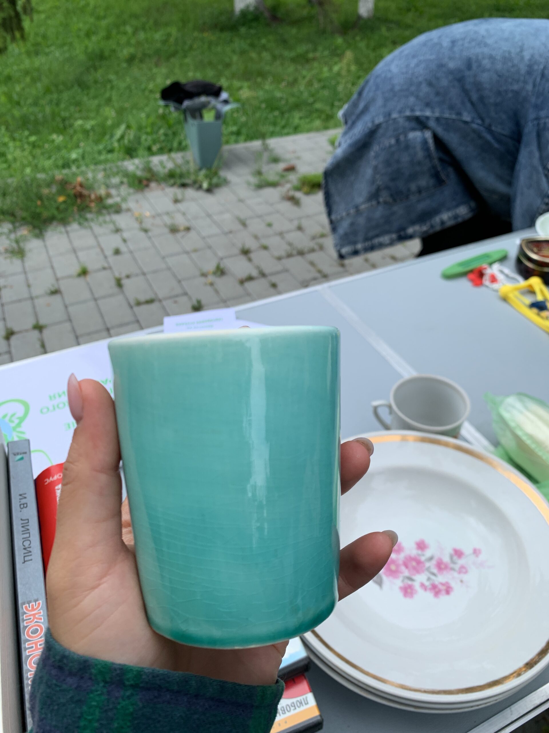 На «интерьерную» «Зелёную субботу» в Пензе принесли около 200 предметов интерьера, посуды и текстиля На «интерьерную» «Зелёную субботу» в Пензе принесли около 200 предметов интерьера, посуды и текстиля