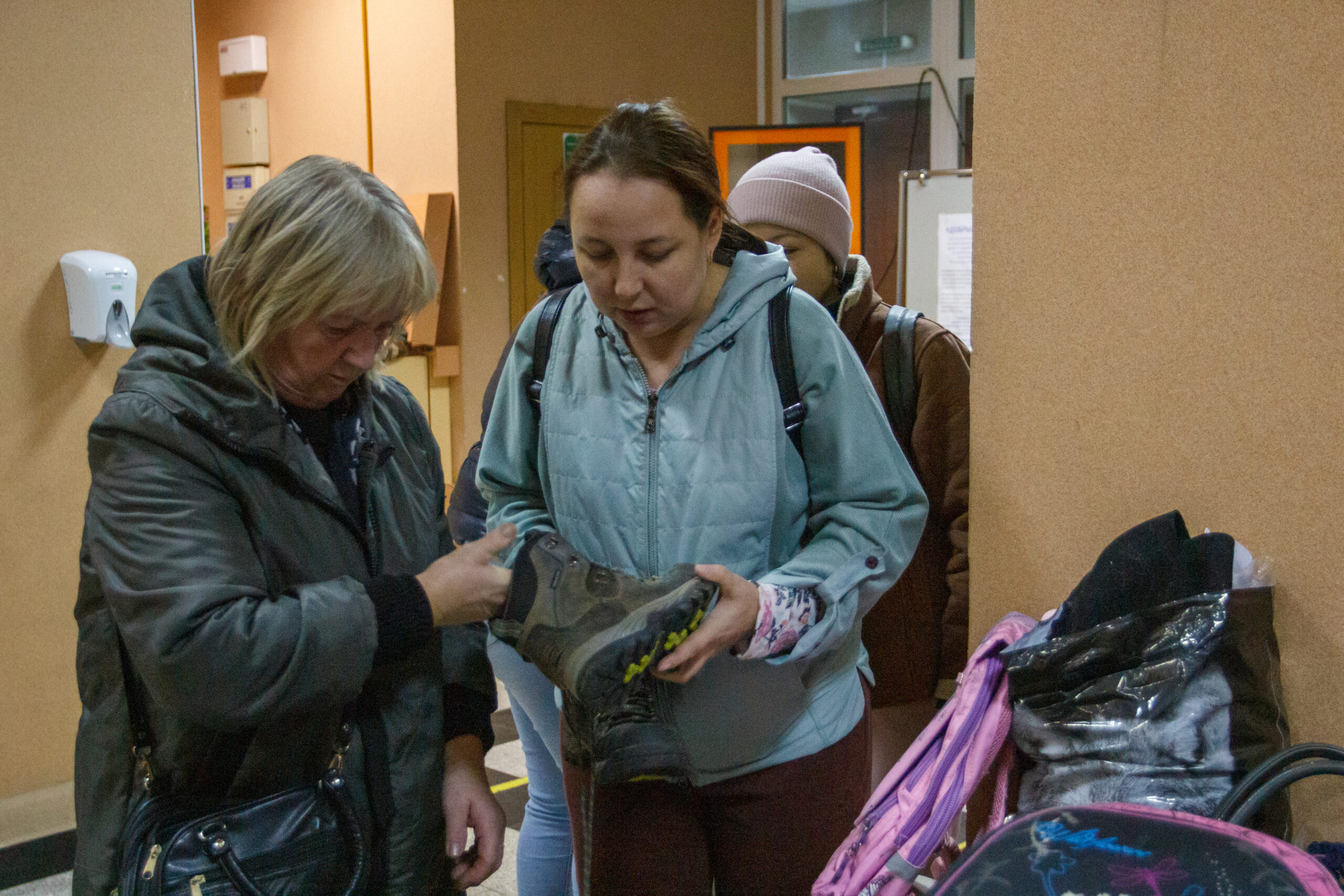 Жители Электростали и Ногинска принесли на обмен 400 предметов для творчества и одежды Жители Электростали и Ногинска принесли на обмен 400 предметов для творчества и одежды