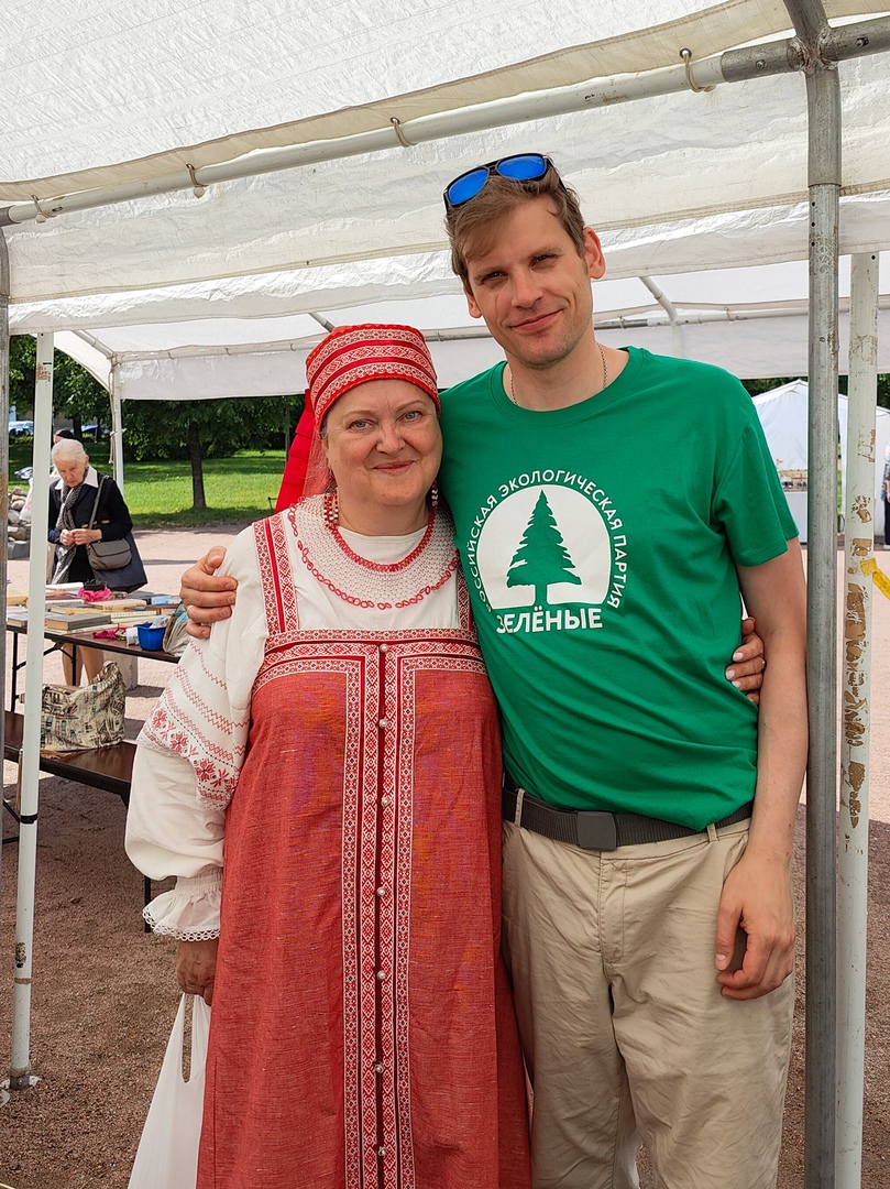 «Зелёная суббота» в Санкт-Петербурге собрала более 150 жителей культурной столицы «Зелёная суббота» в Санкт-Петербурге собрала более 150 жителей культурной столицы