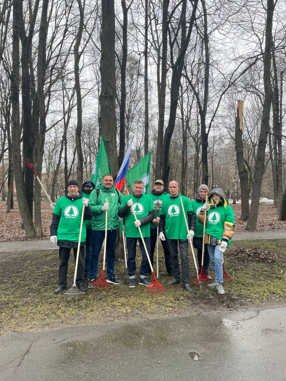 «ЗЕЛЁНЫЕ» провели субботники в 6 регионах России