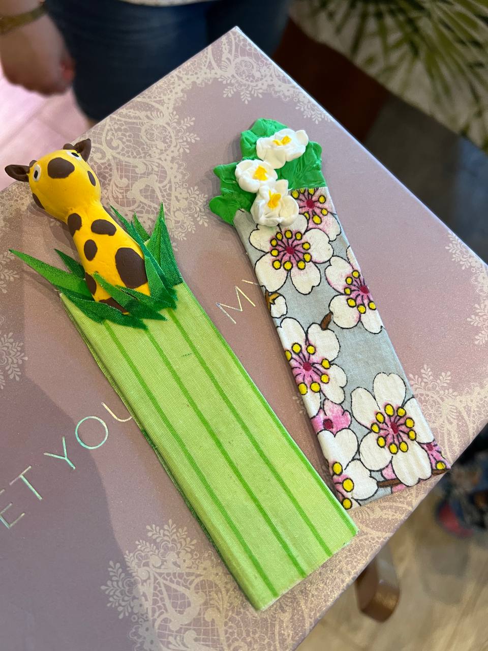 Жители Великого Новгорода принесли на «Зелёную субботу» более 150 книг, игрушек и настолок Жители Великого Новгорода принесли на «Зелёную субботу» более 150 книг, игрушек и настолок