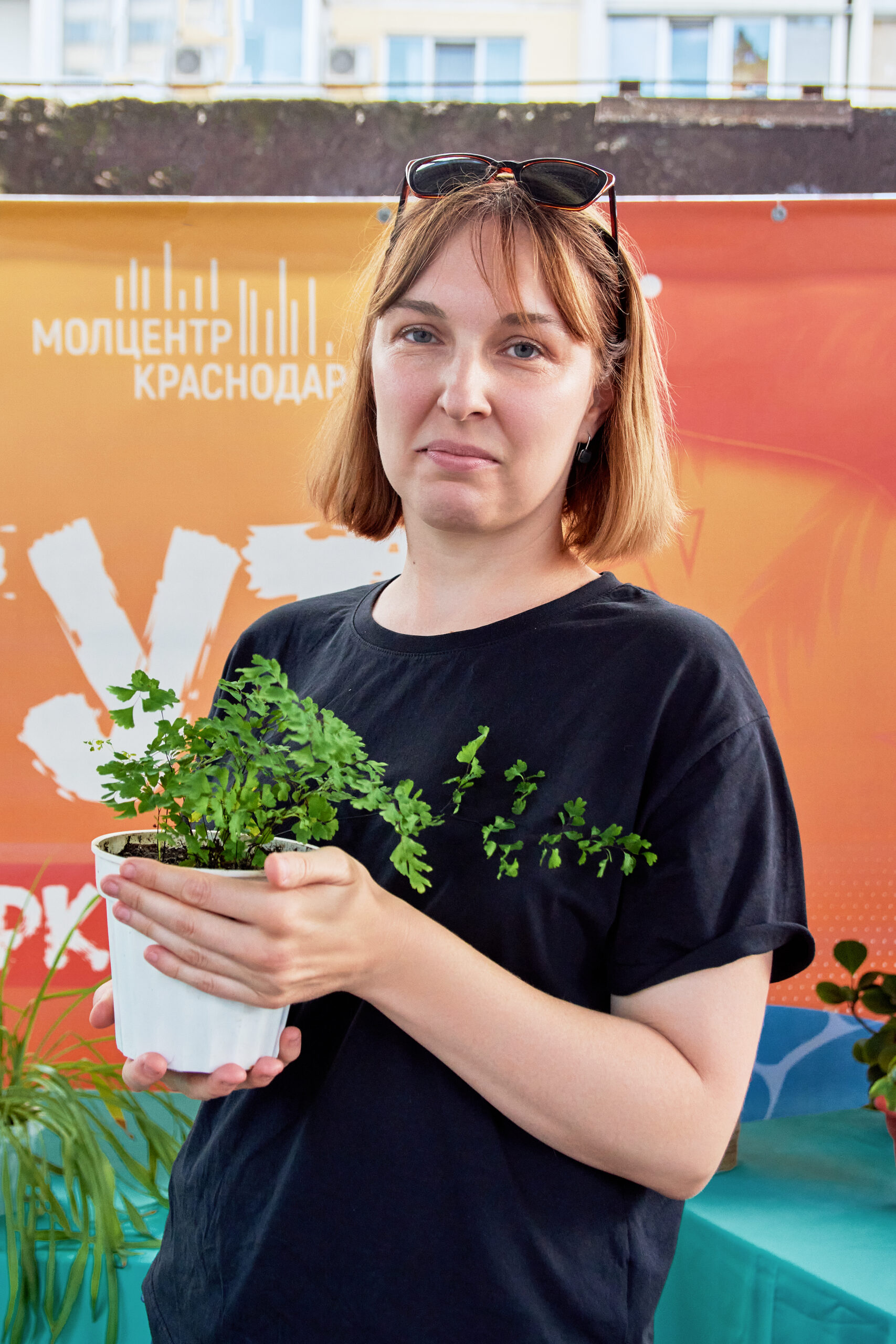 750 предметов гардероба и интерьера принесли на «Зелёную субботу» краснодарцы 750 предметов гардероба и интерьера принесли на «Зелёную субботу» краснодарцы