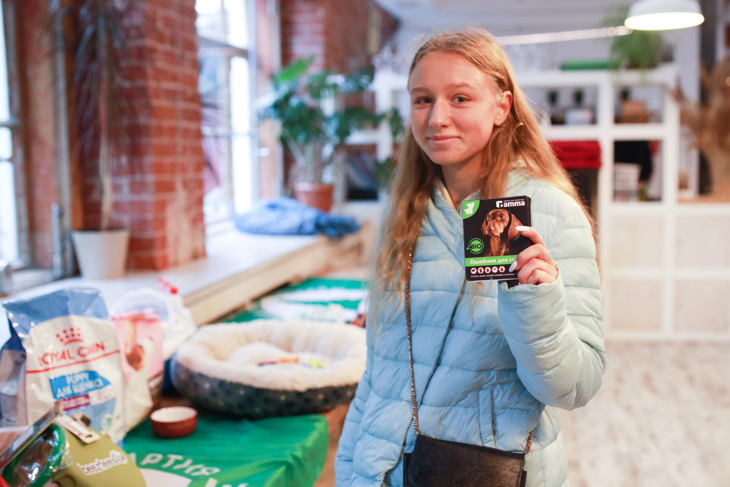 На «Зелёной субботе» приютам для бездомных животных жертвовали и семьи, и даже целые коллективы На «Зелёной субботе» приютам для бездомных животных жертвовали и семьи, и даже целые коллективы