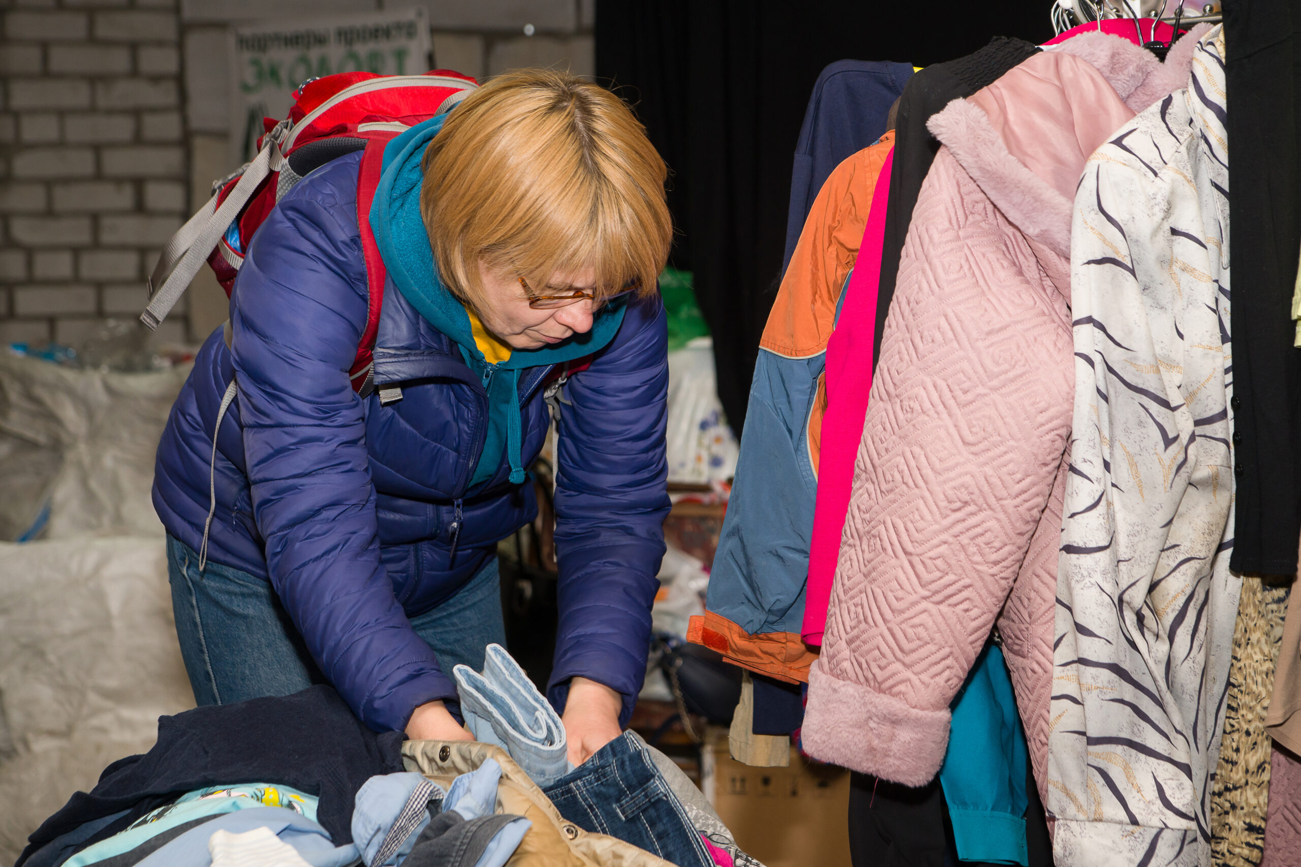 Более 400 предметов одежды принесли ярославцы на акцию "Зелёная суббота" Более 400 предметов одежды принесли ярославцы на акцию "Зелёная суббота"