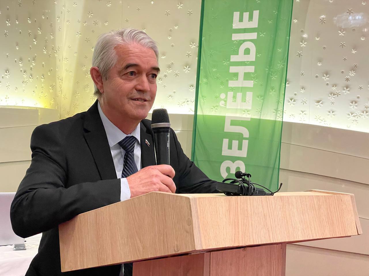 Прекратить атаки на Запорожскую АЭС призвали «ЗЕЛЁНЫЕ» накануне дня памяти жертв Чернобыльской катастрофы Прекратить атаки на Запорожскую АЭС призвали «ЗЕЛЁНЫЕ» накануне дня памяти жертв Чернобыльской катастрофы