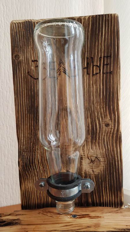 «ЗЕЛЁНЫЕ» Красноярска сделали оригинальные кормушки для птиц из стеклянных бутылок «ЗЕЛЁНЫЕ» Красноярска сделали оригинальные кормушки для птиц из стеклянных бутылок