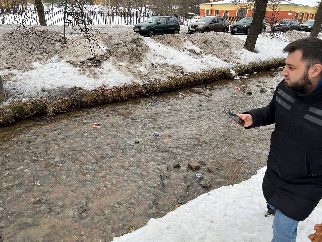 Питерские «ЗЕЛЁНЫЕ» обратились в прокуратуру с требованием остановить экологическую катастрофу, угрожающую Петергофу Питерские «ЗЕЛЁНЫЕ» обратились в прокуратуру с требованием остановить экологическую катастрофу, угрожающую Петергофу