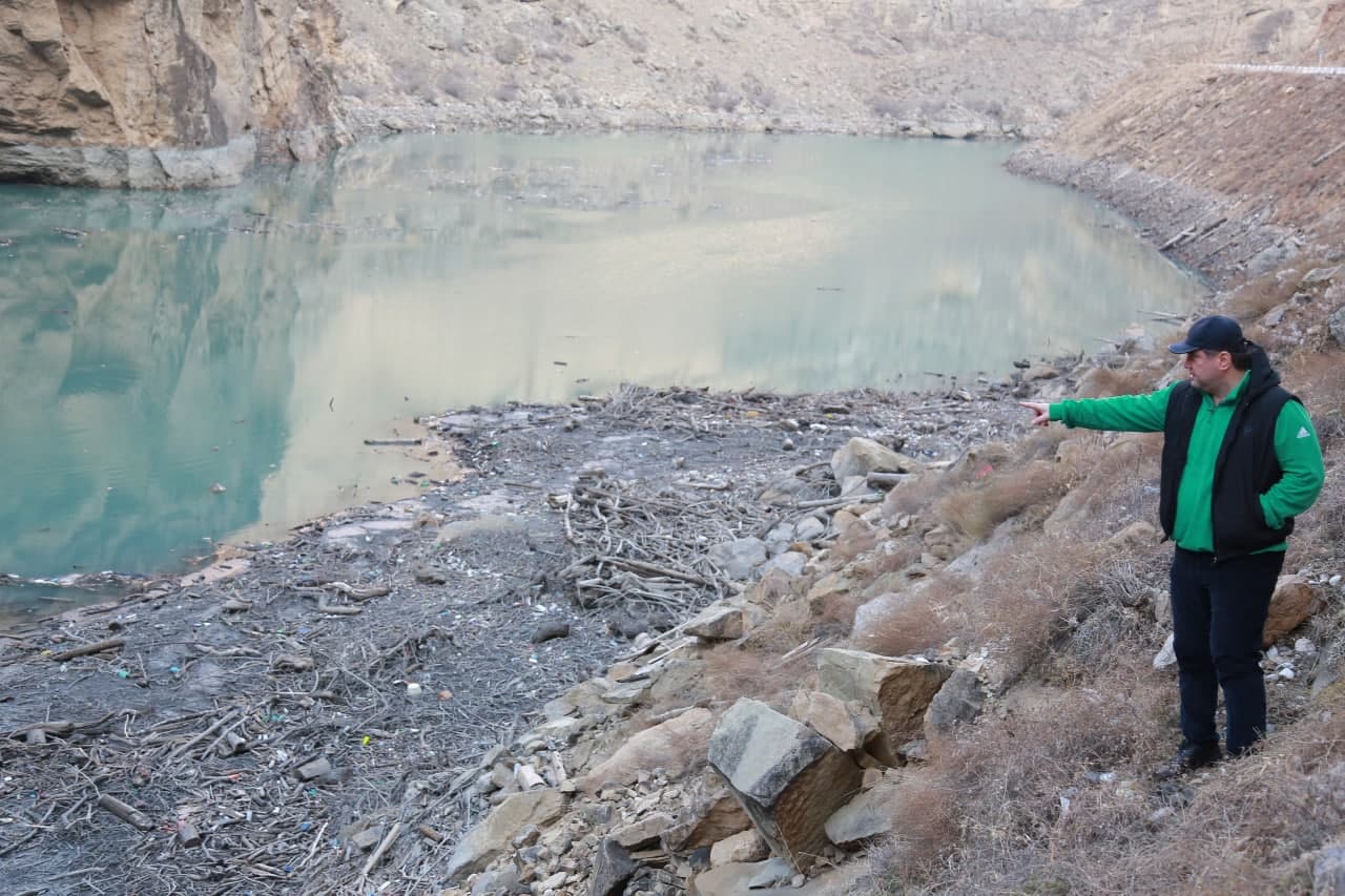 «ЗЕЛЁНЫЕ» в Дагестане собрали мусор с берегов рек Андийское Койсу и Аварское Койсу