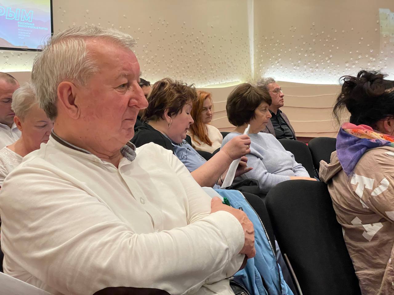 Прекратить атаки на Запорожскую АЭС призвали «ЗЕЛЁНЫЕ» накануне дня памяти жертв Чернобыльской катастрофы Прекратить атаки на Запорожскую АЭС призвали «ЗЕЛЁНЫЕ» накануне дня памяти жертв Чернобыльской катастрофы