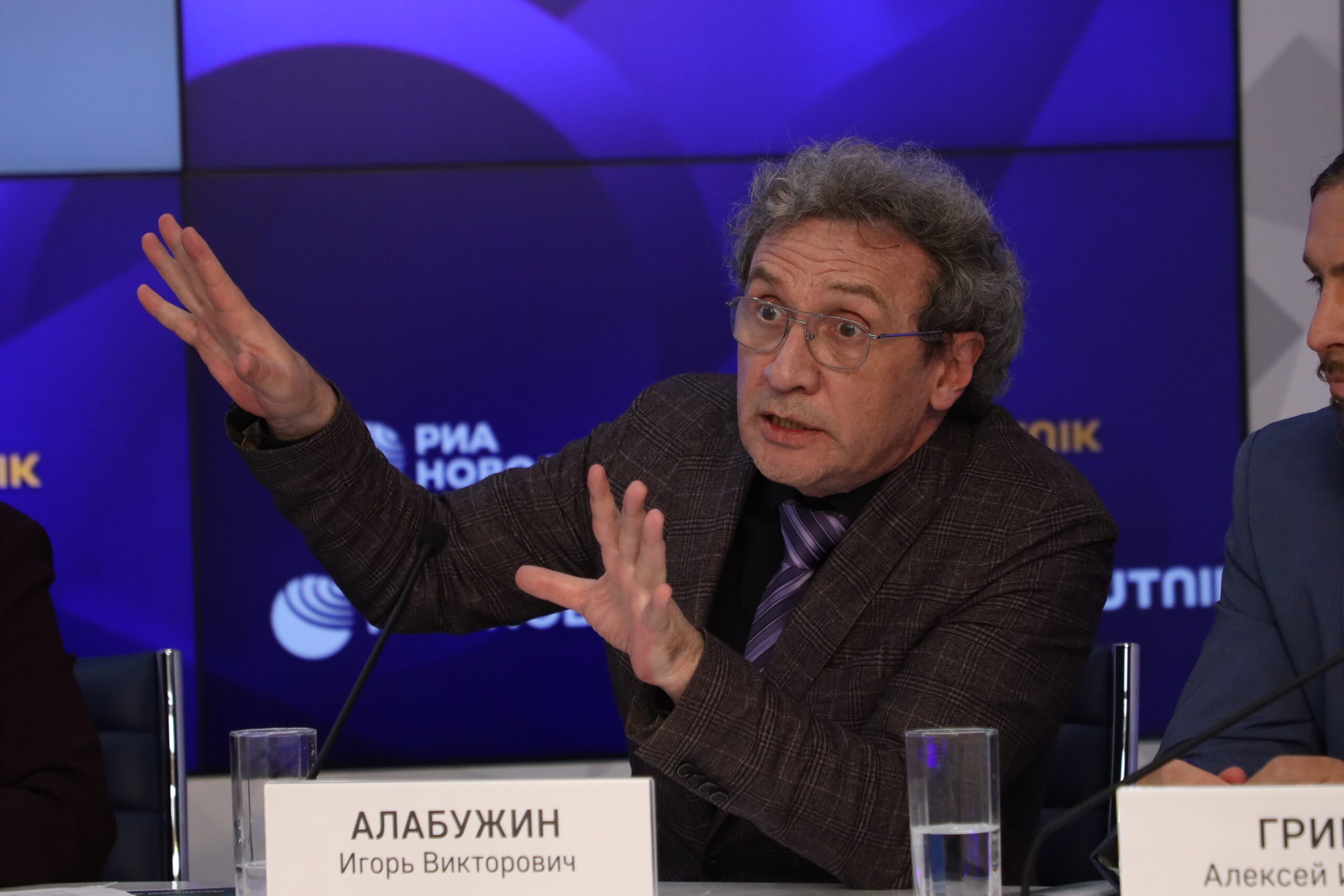 Партия «ЗЕЛЁНЫЕ»: России необходимо разработать и рекомендовать миру собственную климатическую программу Партия «ЗЕЛЁНЫЕ»: России необходимо разработать и рекомендовать миру собственную климатическую программу