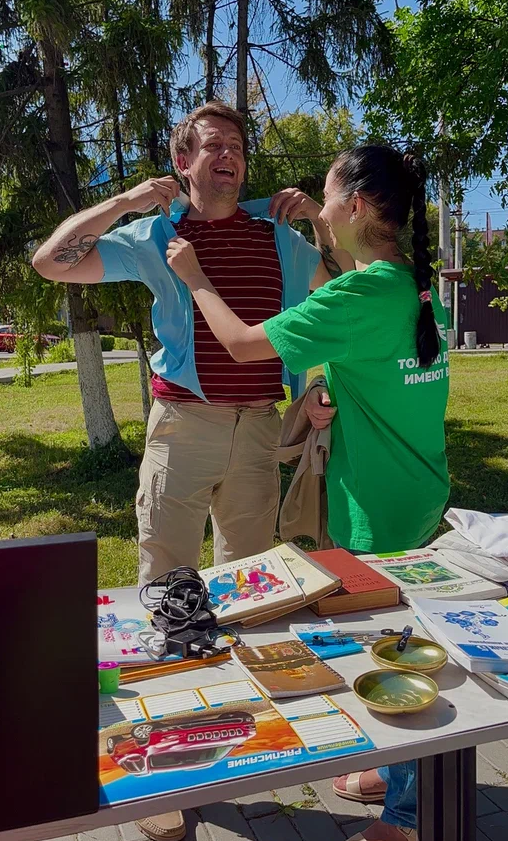 В Пензе в минувшую субботу обменялись школьными принадлежностями В Пензе в минувшую субботу обменялись школьными принадлежностями