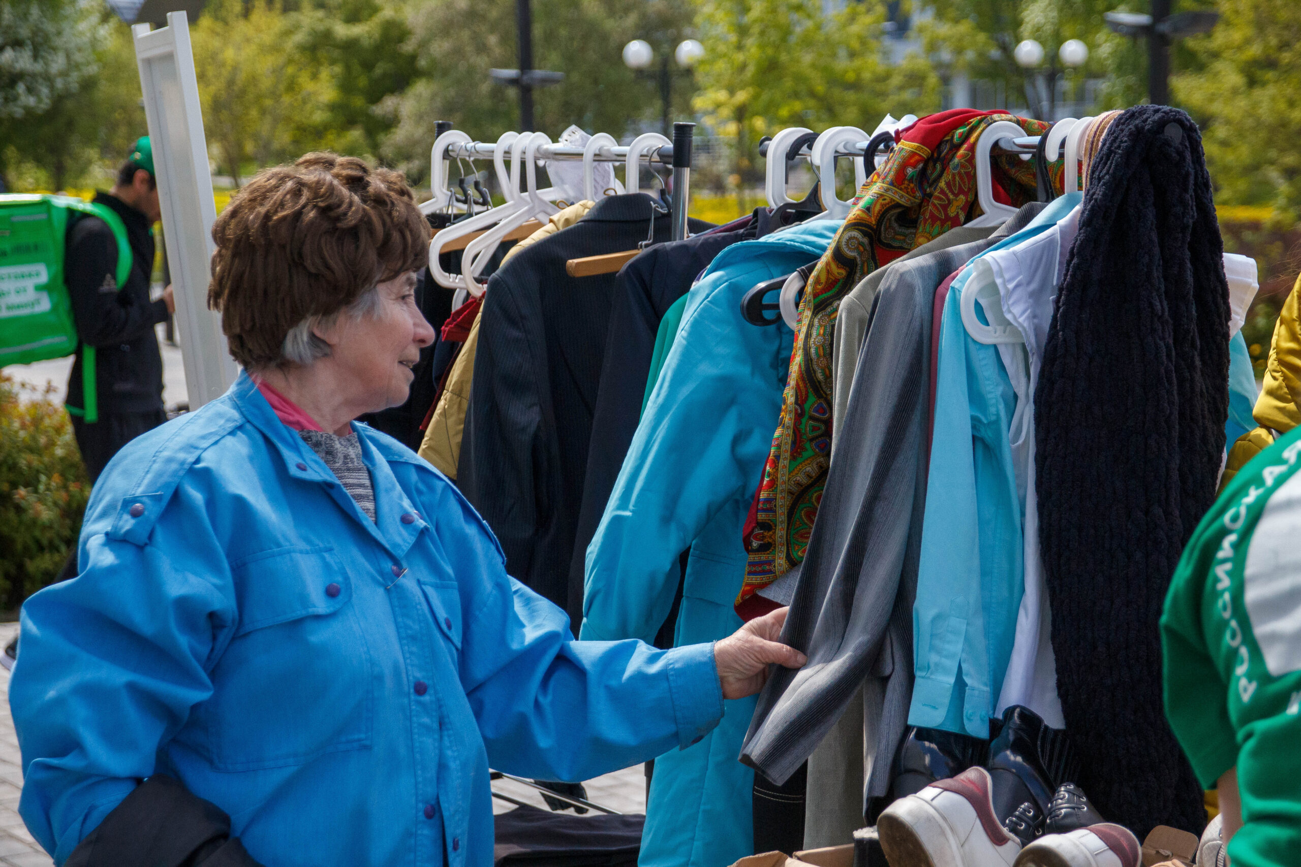 Более 550 предметов одежды принесли жители Электростали на акцию "Зелёная суббота" Более 550 предметов одежды принесли жители Электростали на акцию "Зелёная суббота"