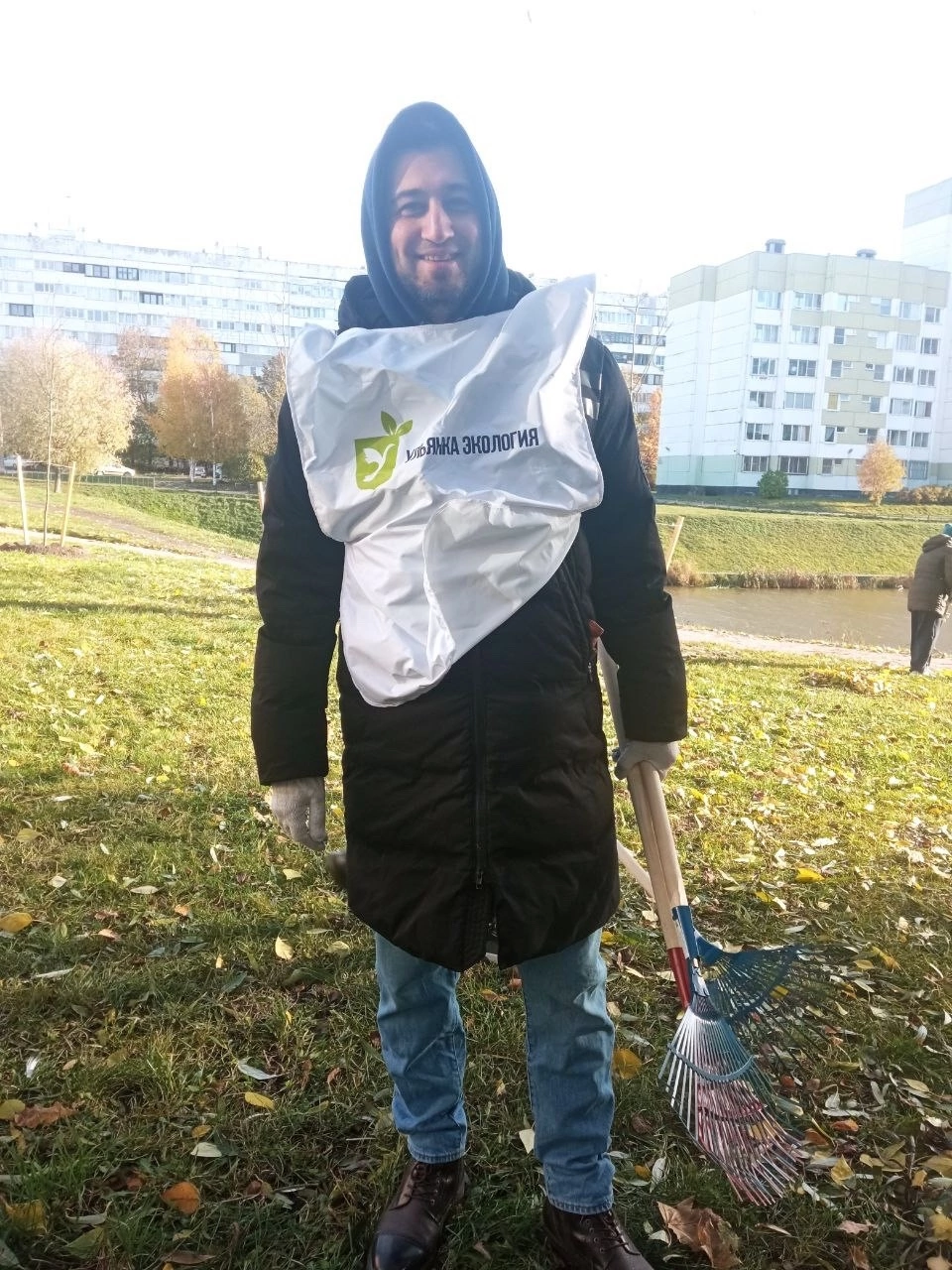 «Зелёные» Санкт-Петербурга убрали мусор с берега р. Новая «Зелёные» Санкт-Петербурга убрали мусор с берега р. Новая