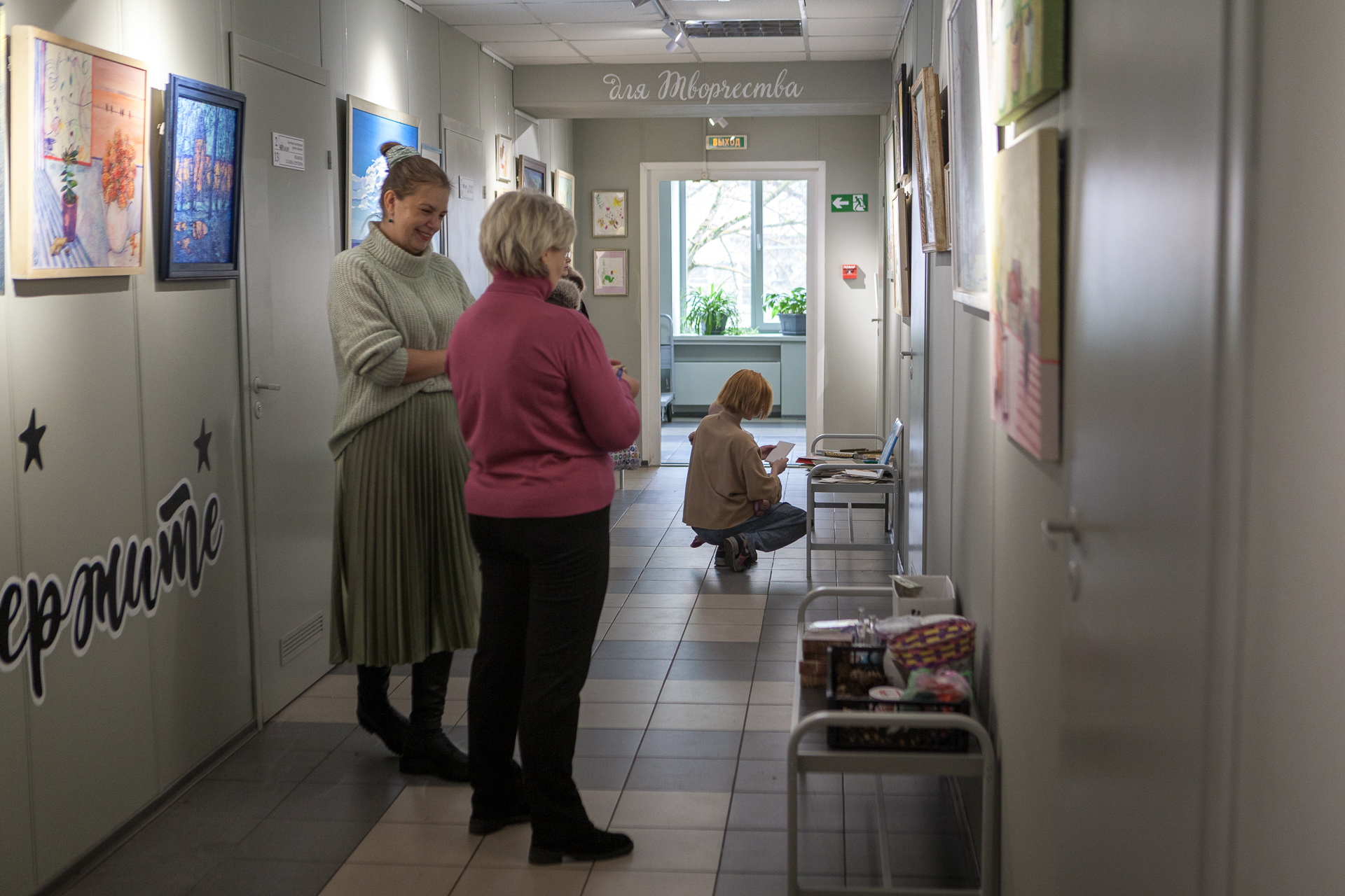 Делиться тем, что любишь: новгородцы принесли на обмен более 200 предметов для творчества Делиться тем, что любишь: новгородцы принесли на обмен более 200 предметов для творчества