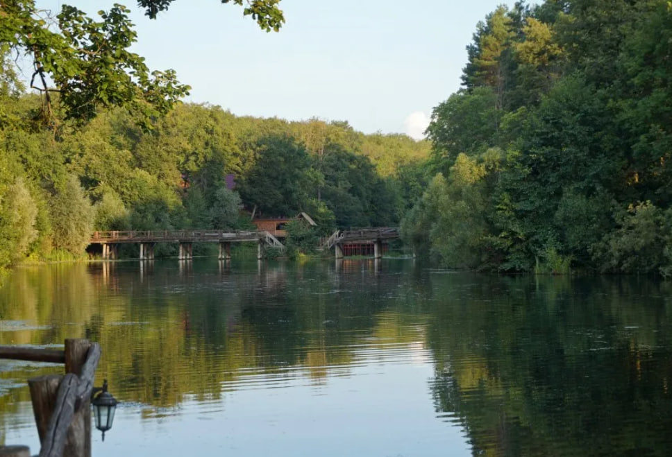 АРГУМЕНТЫ И ФАКТЫ: Ахуны всё-таки курорт. Снесут ли теперь коттеджный посёлок? АРГУМЕНТЫ И ФАКТЫ: Ахуны всё-таки курорт. Снесут ли теперь коттеджный посёлок?