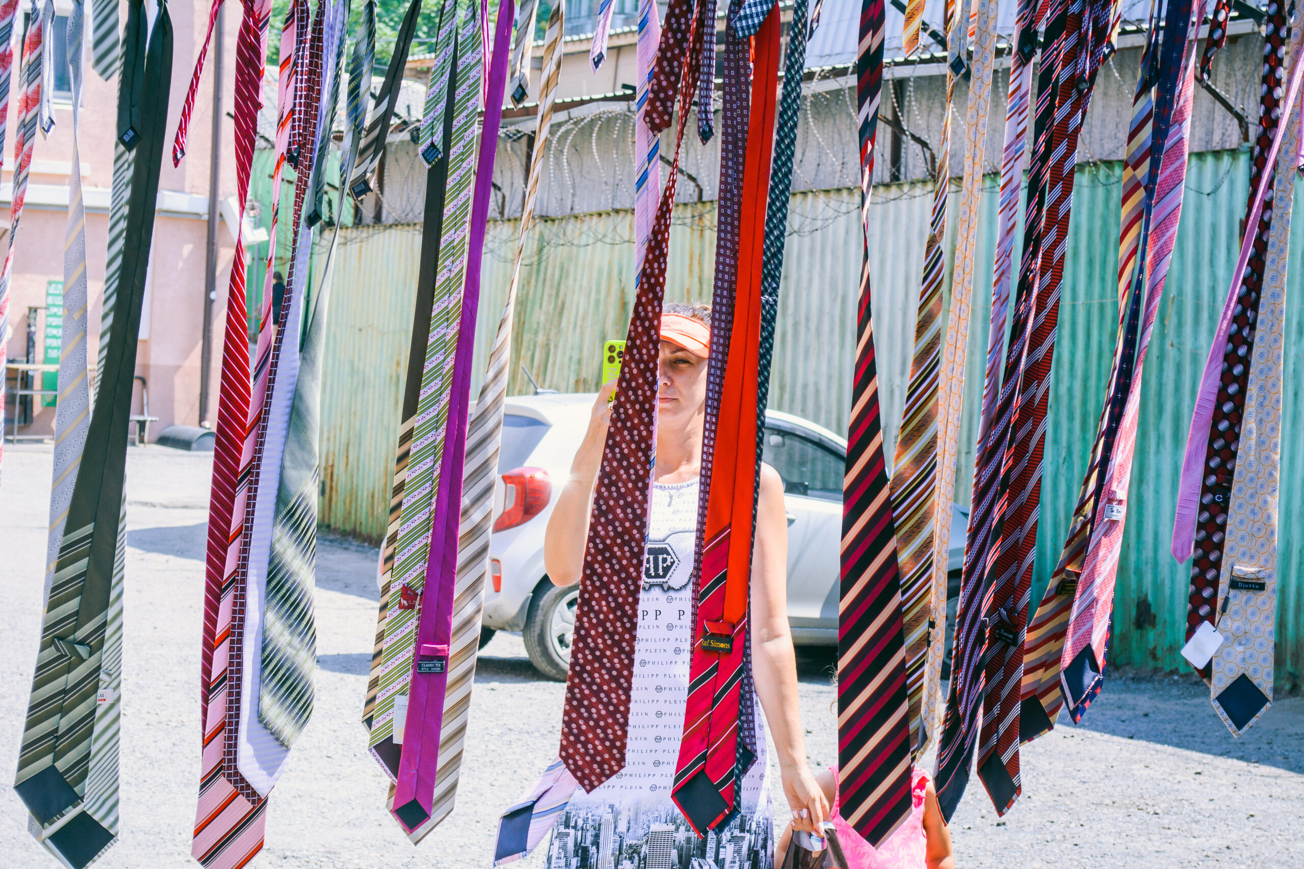 На «интерьерную» «Зелёную субботу» ростовчане принесли журнальный столик, репродукцию Пикассо ручной работы и каланхое Розалина На «интерьерную» «Зелёную субботу» ростовчане принесли журнальный столик, репродукцию Пикассо ручной работы и каланхое Розалина