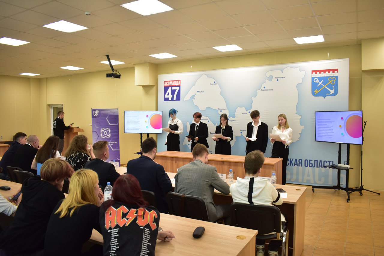 Лидер Санкт-Петербургских «ЗЕЛЁНЫХ» Павел Брагин вошёл в состав жюри финала соревнований межрегионального кейс-чемпионата «Лидеры агломерации» Лидер Санкт-Петербургских «ЗЕЛЁНЫХ» Павел Брагин вошёл в состав жюри финала соревнований межрегионального кейс-чемпионата «Лидеры агломерации»