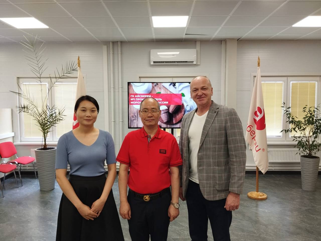 Ярославские «ЗЕЛЁНЫЕ» приняли участие в открытии новых производственных линий на крупнейшей фабрики мороженого в Тутаеве