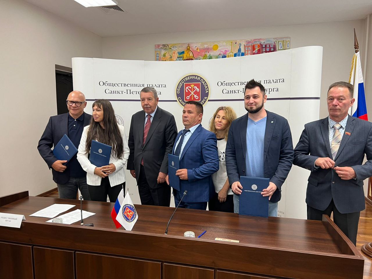 Общественная палата Петербурга поможет «ЗЕЛЁНЫМ» и другим партиям подготовить наблюдателей для выборов Общественная палата Петербурга поможет «ЗЕЛЁНЫМ» и другим партиям подготовить наблюдателей для выборов