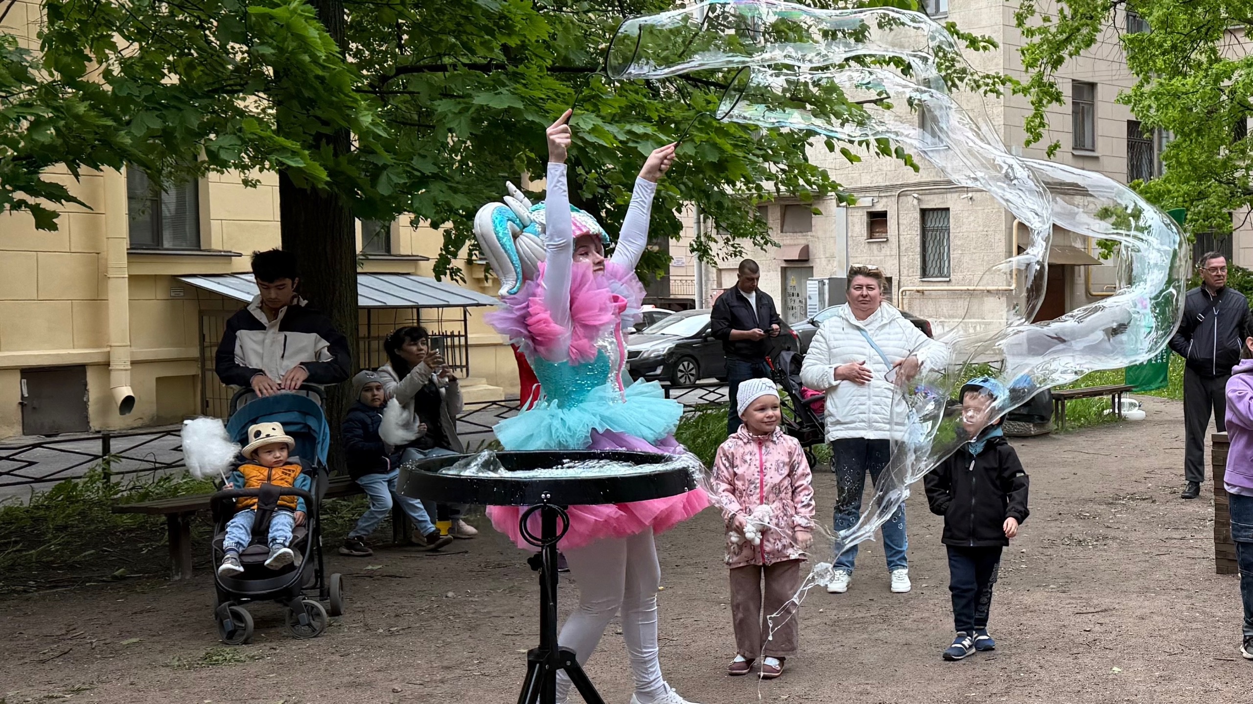 Праздник детства от партии «Зелёные» прошёл в Автово