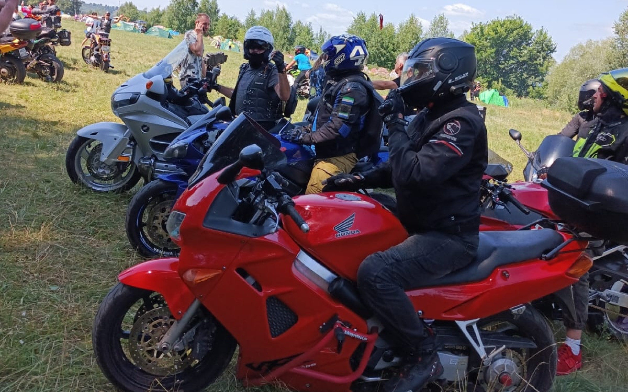 Партия «ЗЕЛЁНЫЕ» провела эколого-просветительский мотофестиваль «Зелёный Кандры-Куль 2025» Партия «ЗЕЛЁНЫЕ» провела эколого-просветительский мотофестиваль «Зелёный Кандры-Куль 2025»