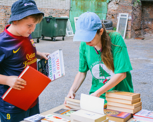 Жители Ростова-на-Дону принесли на «Зелёную субботу» более 180 книг, игрушек, настолок