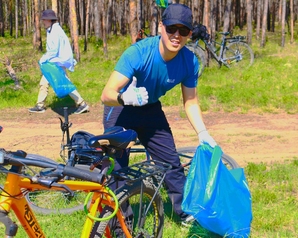 Якутские «Зелёные» приняли участие в велосубботнике 